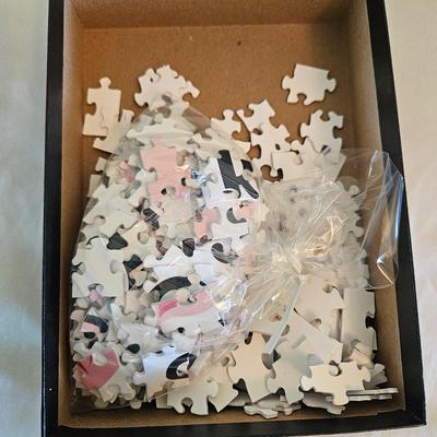 Pigs, Pigs and More Pigs! (LR-DW)