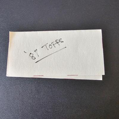 1987, 1988, 1989 Topps Baseball Cards in Binders (BO-JS)