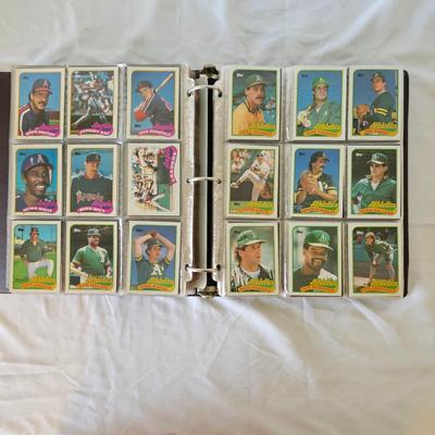 1987, 1988, 1989 Topps Baseball Cards in Binders (BO-JS)