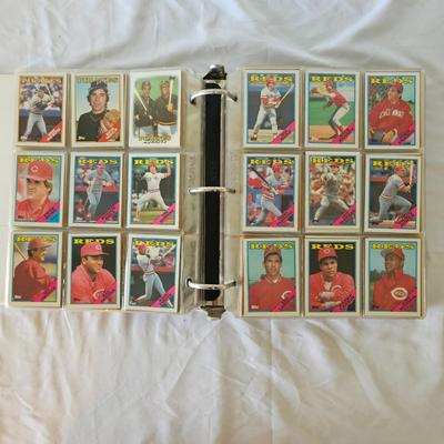 1987, 1988, 1989 Topps Baseball Cards in Binders (BO-JS)