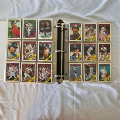 1987, 1988, 1989 Topps Baseball Cards in Binders (BO-JS)