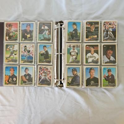 1987, 1988, 1989 Topps Baseball Cards in Binders (BO-JS)