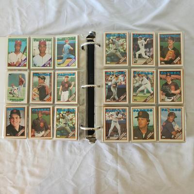 1987, 1988, 1989 Topps Baseball Cards in Binders (BO-JS)