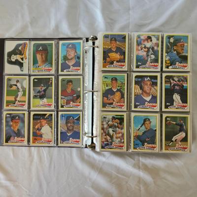 1987, 1988, 1989 Topps Baseball Cards in Binders (BO-JS)