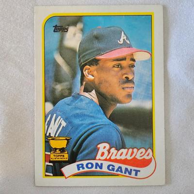 1987, 1988, 1989 Topps Baseball Cards in Binders (BO-JS)