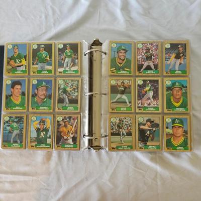 1987, 1988, 1989 Topps Baseball Cards in Binders (BO-JS)