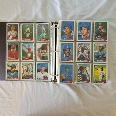 1987, 1988, 1989 Topps Baseball Cards in Binders (BO-JS)