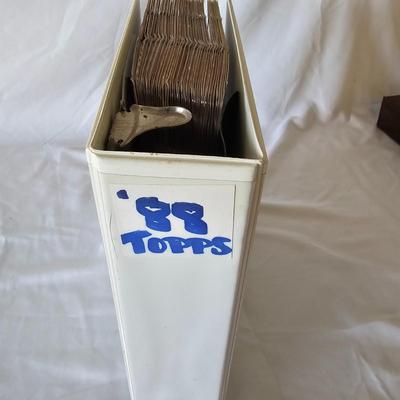 1987, 1988, 1989 Topps Baseball Cards in Binders (BO-JS)