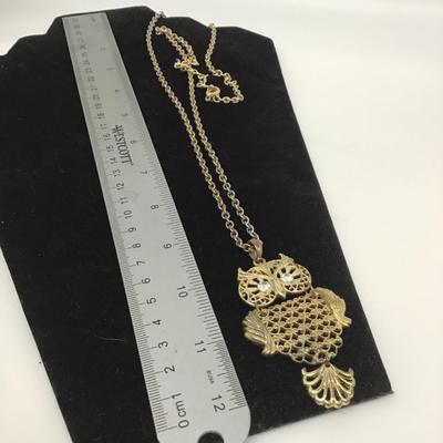 Gold toned owl necklace