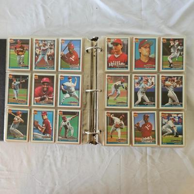 1990, 1991, 1992 Topps Baseball Cards in Binders ( BO-JS)
