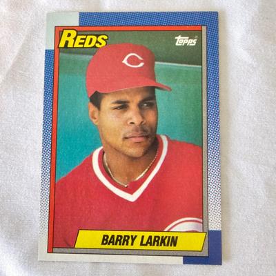 1990, 1991, 1992 Topps Baseball Cards in Binders ( BO-JS)