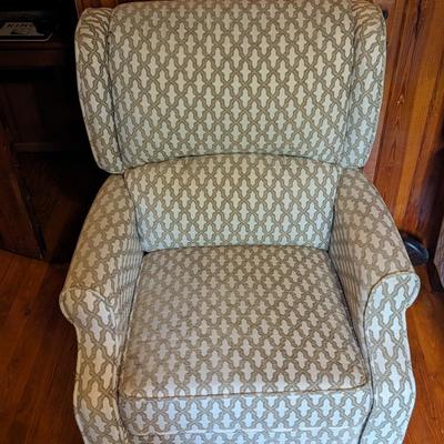 Manual Reclining Upholstered Chair Choice A