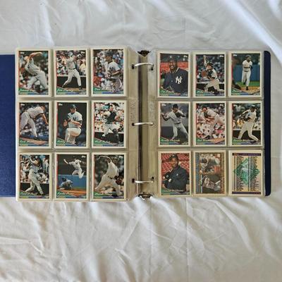 1993, 1994, 1995 Topps Baseball Cards in Binders (BO-JS)