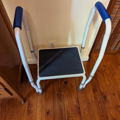 Adjustable Bed Step