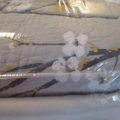 Cozy Line King Size Quilt