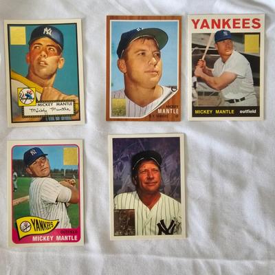1996 to 1999 Topps Baseball Cards in Binders (BO-JS)