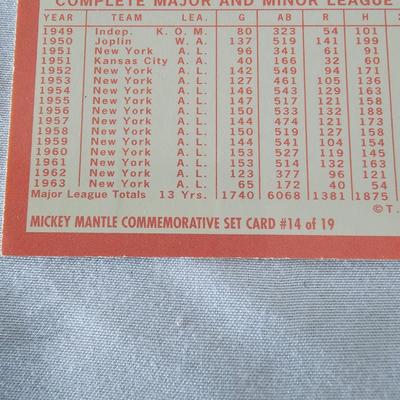 1996 to 1999 Topps Baseball Cards in Binders (BO-JS)