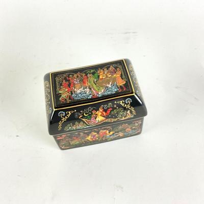 269 Hand Painted Russian Porcelain Lidded Box by Roman Belousov for Palekh