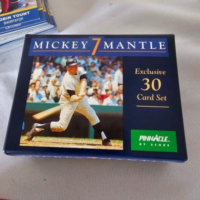 Chicago Cubs Cards, Sports Memorabilia & More (BO-JS)