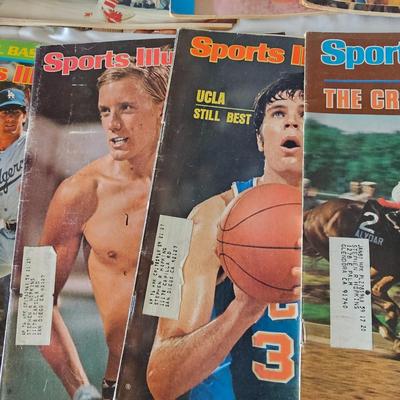 Assorted Sports Illustrated Issues from the 50's, 60's and 70's (BO-JS)