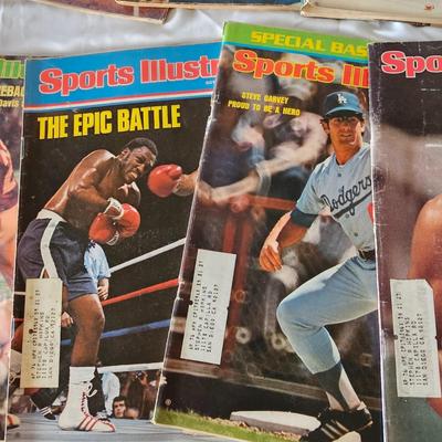 Assorted Sports Illustrated Issues from the 50's, 60's and 70's (BO-JS)