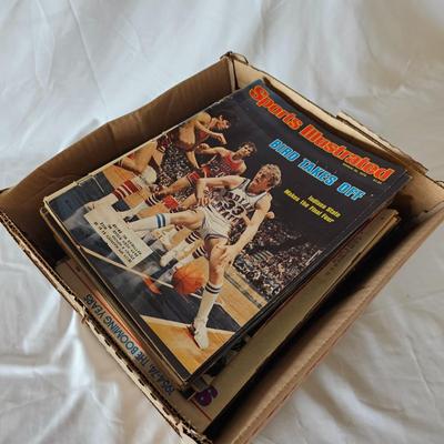Assorted Sports Illustrated Issues from the 50's, 60's and 70's (BO-JS)