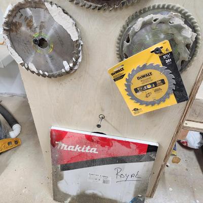 Large Lot of Circular Saw Blades Many never used
