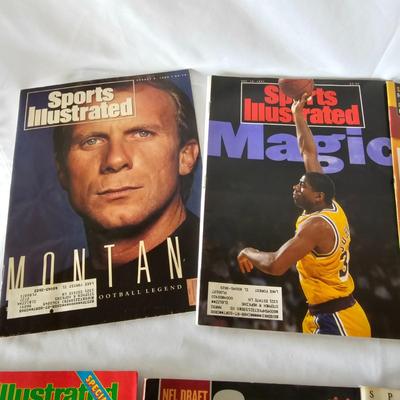 Mega Assortment of Sports Illustrated Issues From 1980's to 2011 (BO-JS)