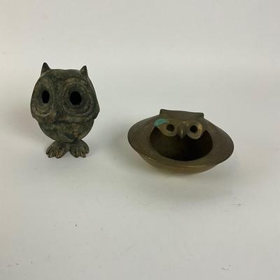 760 Vintage Metal Owl Ashtrays
