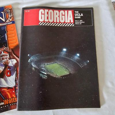 NFL & College Football Magazines, Programs & More (BO-JS)
