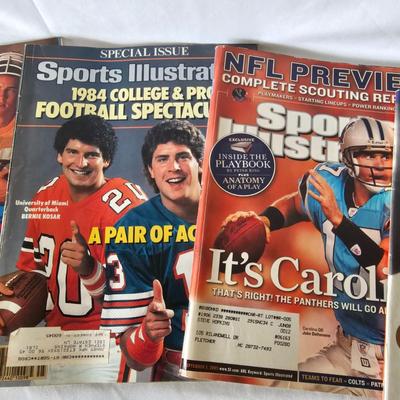NFL & College Football Magazines, Programs & More (BO-JS)