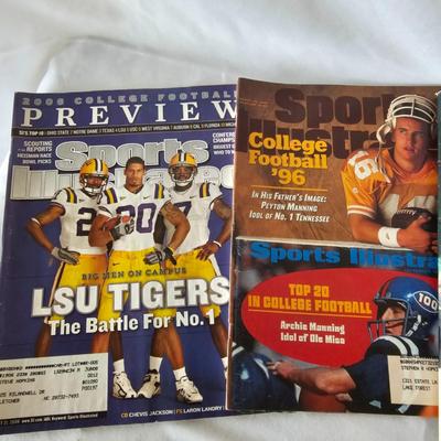 NFL & College Football Magazines, Programs & More (BO-JS)