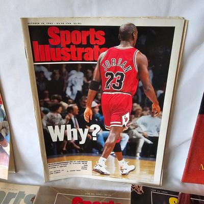 Past Sports Illustrated Basketball Issues & More. (BO-JS)