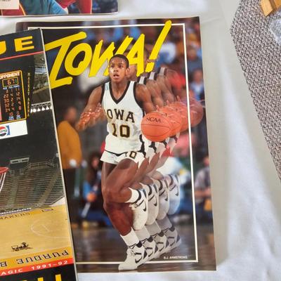 Past Sports Illustrated Basketball Issues & More. (BO-JS)