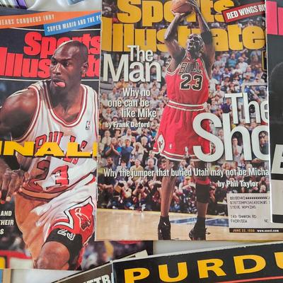 Past Sports Illustrated Basketball Issues & More. (BO-JS)