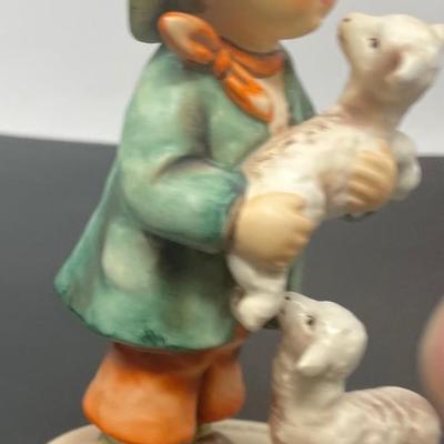 Goebel Hummel SHEPHERD BOY Figurine Yr