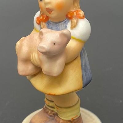 Goebel Hummel PIGTAILS Figurine Yr. 1998/ HUMMEL CLUB: 1998/1999