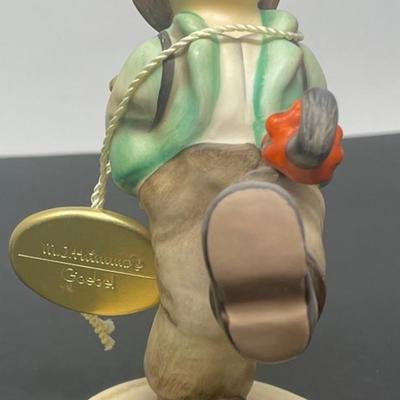 Goebel Hummel GLOBE TROTTER Figurine Yr.1991
