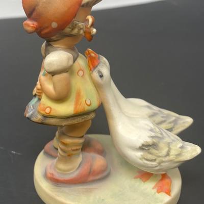 Goebel Hummel GOOSE GIRL Figurine Yr. 1940s