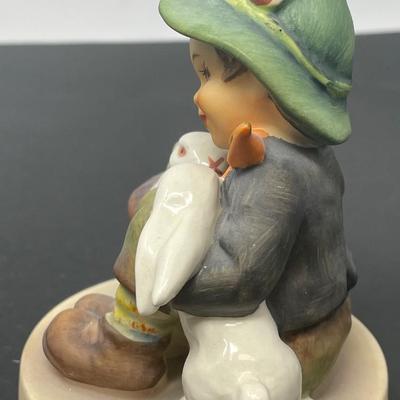 Goebel Hummel PLAYMATE Figurine