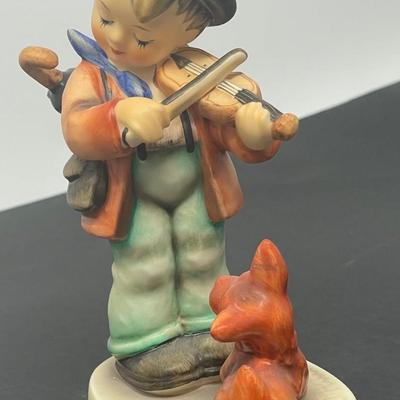Goebel Hummel Figurine "Puppy Love" #1
