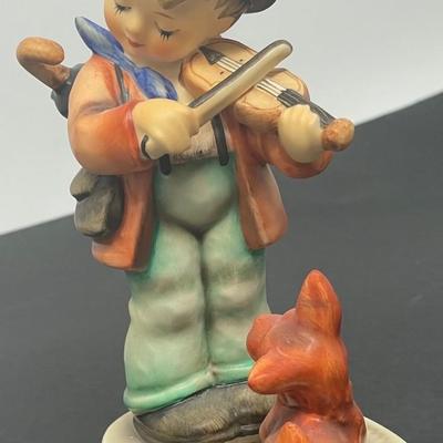 Vintage Goebel Hummel PUPPY LOVE Figurine