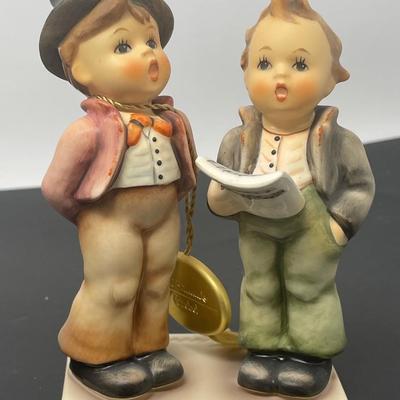 Vintage Goebel Hummel Figurine "Duet" #130