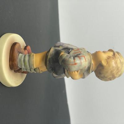 Goebel Hummel Figurine "The Little Pair" #449