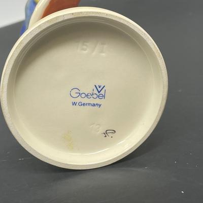 Hummel Figurine "Hear Ye, Hear Ye" #15