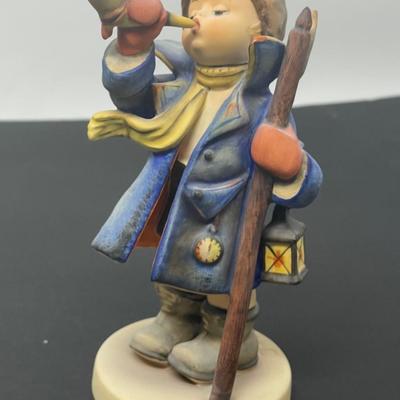 Hummel Figurine "Hear Ye, Hear Ye" #15