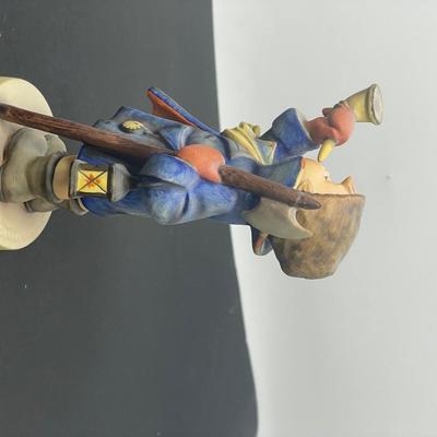Hummel Figurine "Hear Ye, Hear Ye" #15