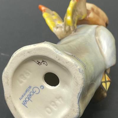 VINTAGE Goebel Hummel HOSANNA Figurine. Yr. 1987