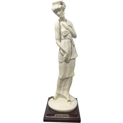 Giuseppe Armani LADY WITH NECKLACE Figurine 9
