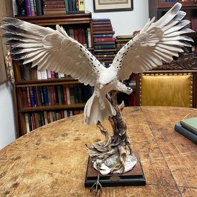 Giuseppe Armani Figurine Statue - Eagle (Needs Repair)